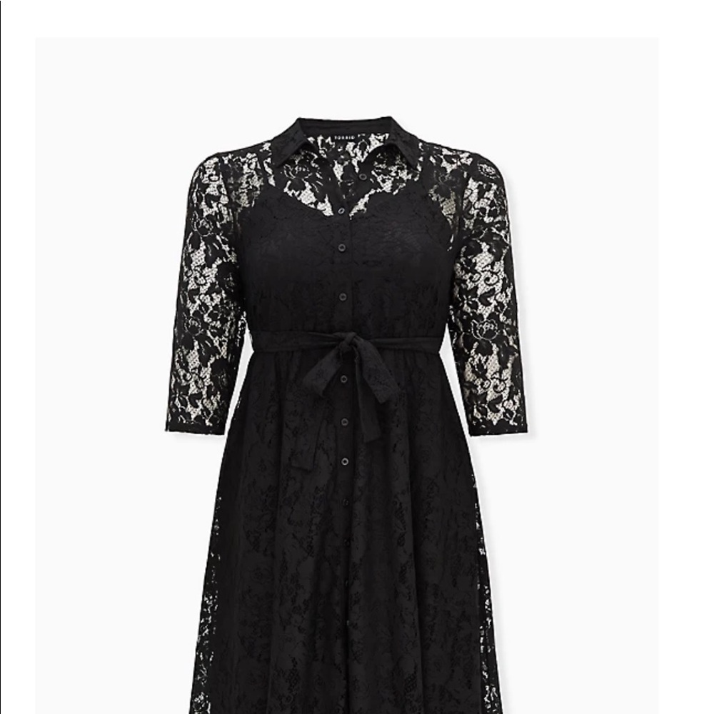 Nwt Torrid size 1 black lace Tea Length Dress